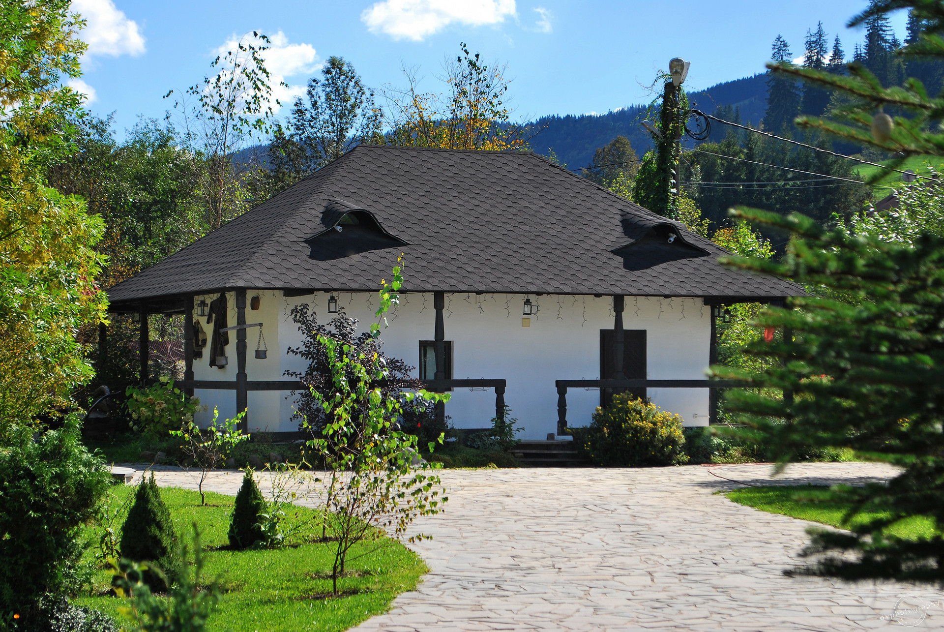 cazare case traditionale bucovina