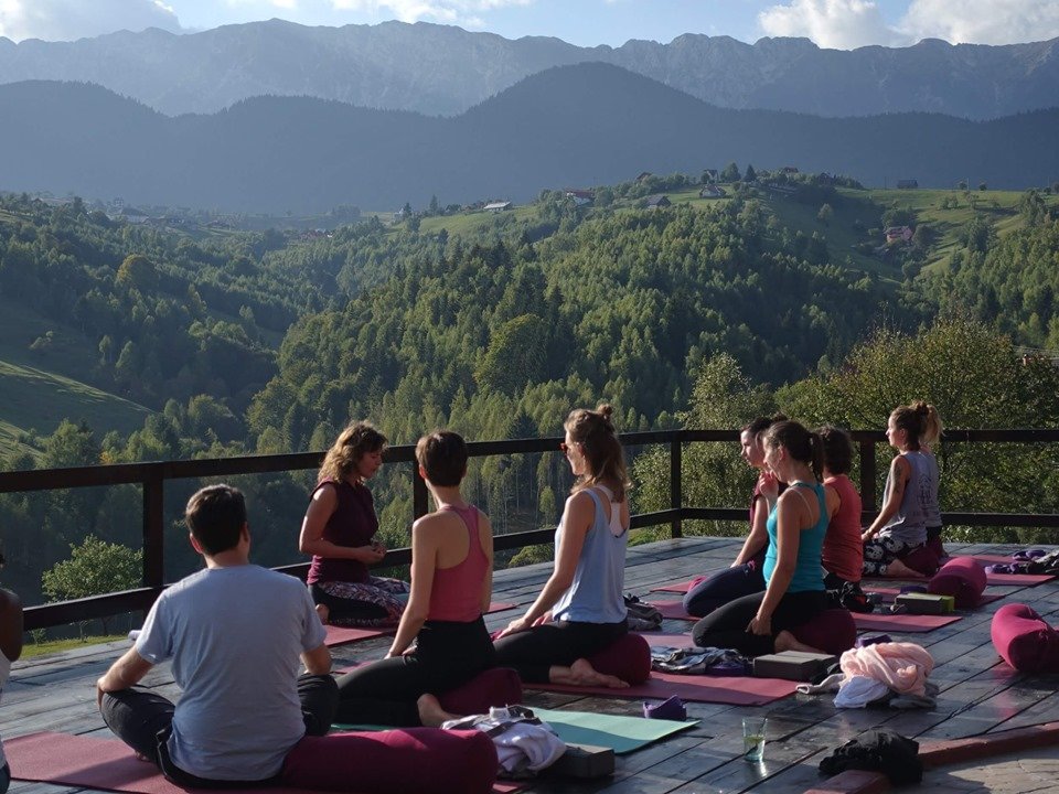 yoga transilvania