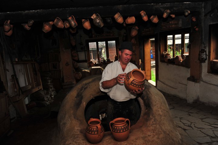 mestesuguri maramures