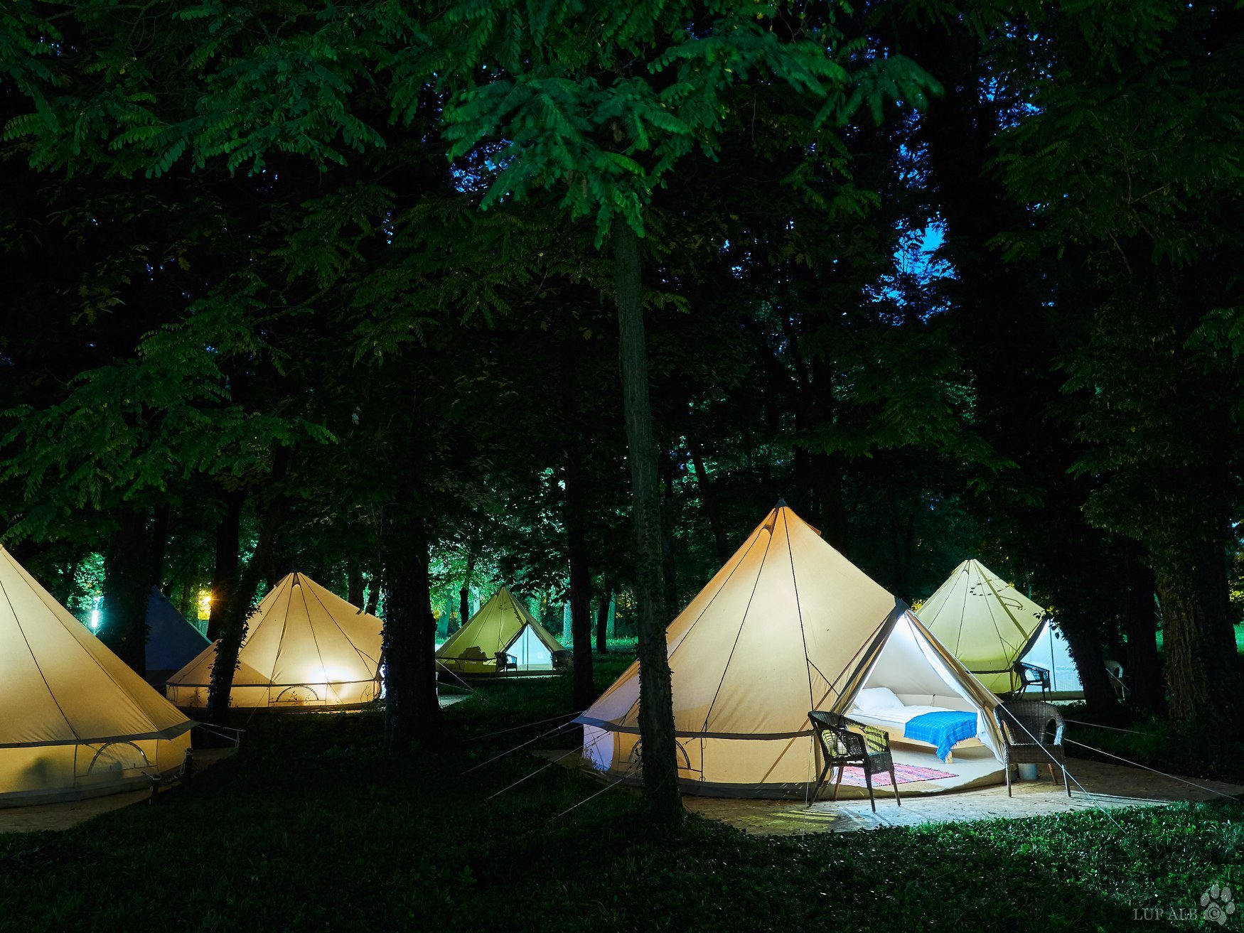 glamping domeniul stirbey