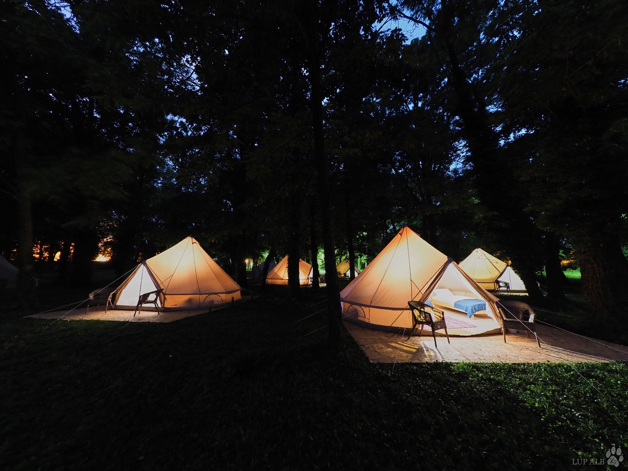 glamping domeniul stirbey