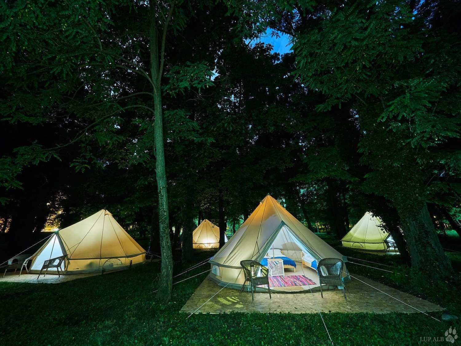 glamping domeniul stirbey