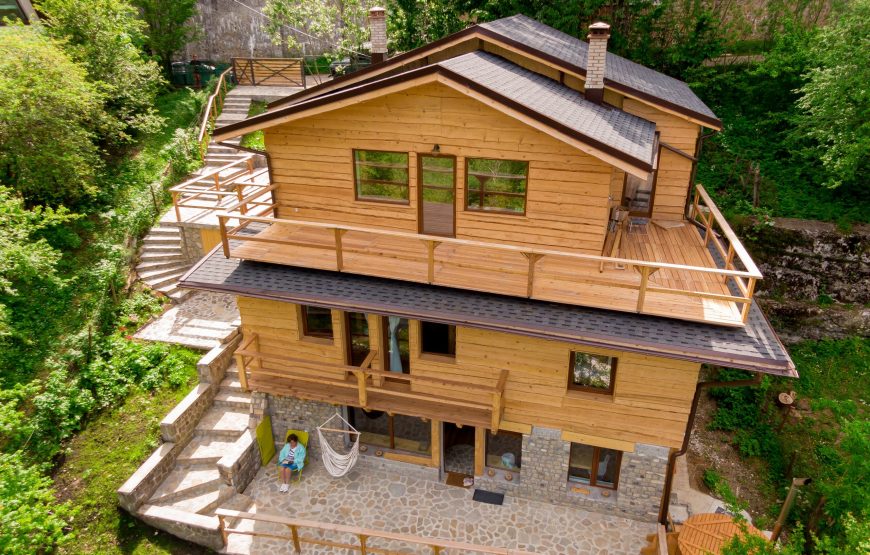 boarder's cottage sinaia