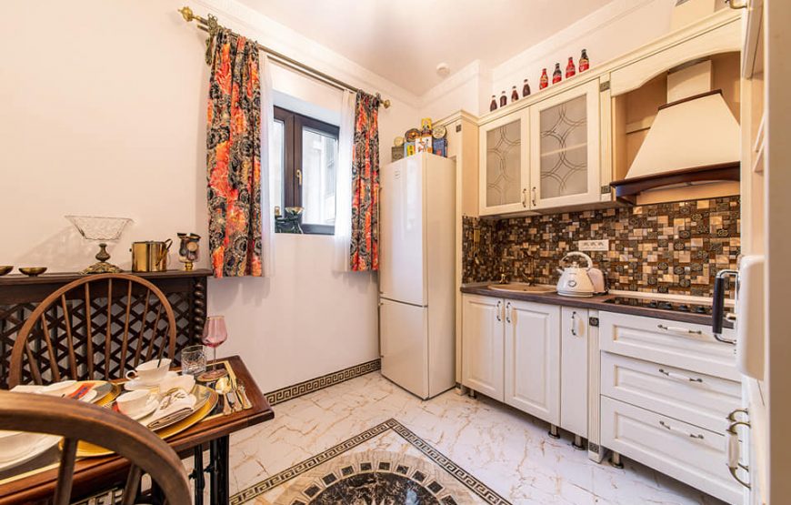 top cazari bucuresti
