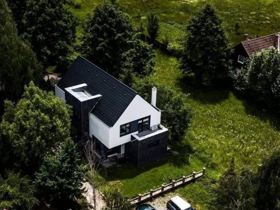 4 Seasons House