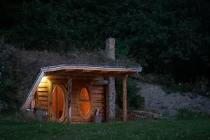 natural hobbit house
