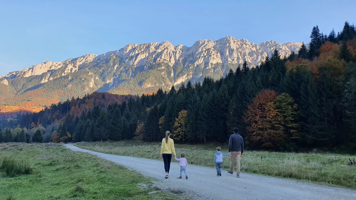 obiective turistice piatra craiului