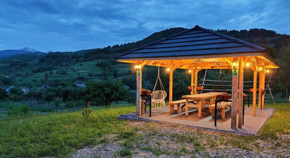 casa traditionala cu jacuzzi