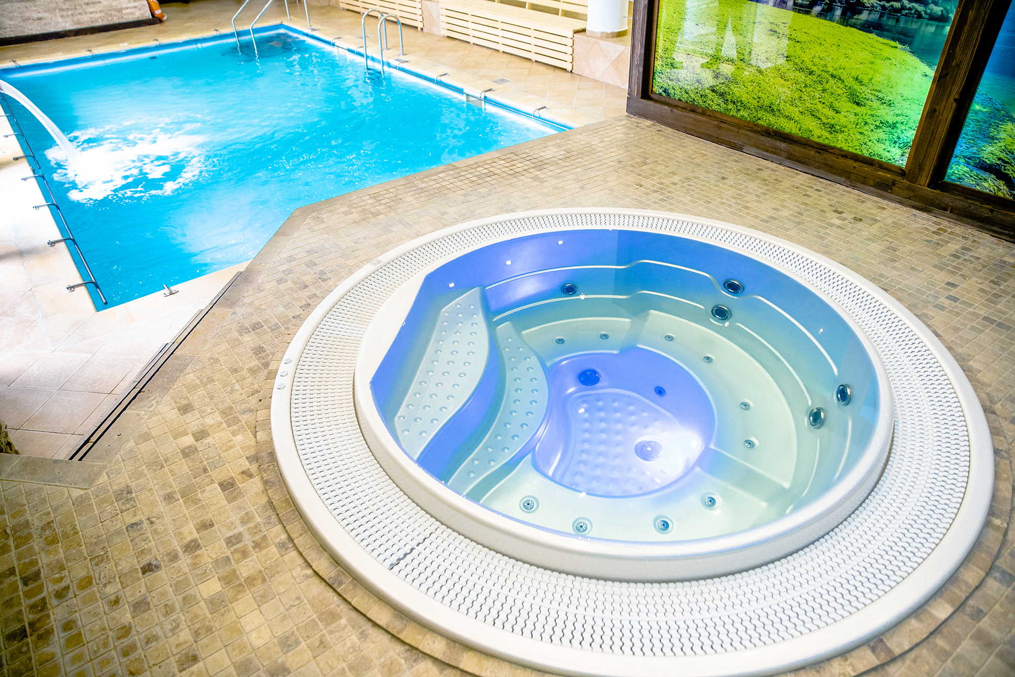 hotel cu jacuzzi sinaia